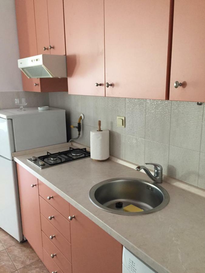 Studio Apartman Lara *** Osijek Zewnętrze zdjęcie