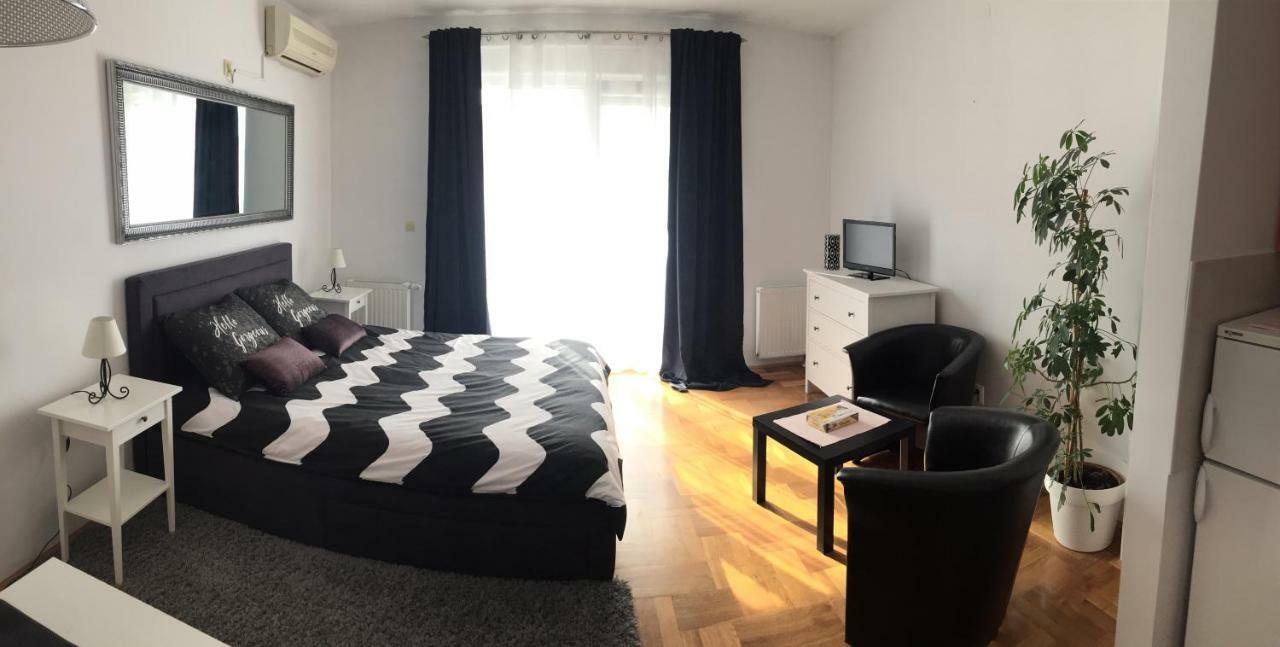 Studio Apartman Lara *** Osijek Zewnętrze zdjęcie